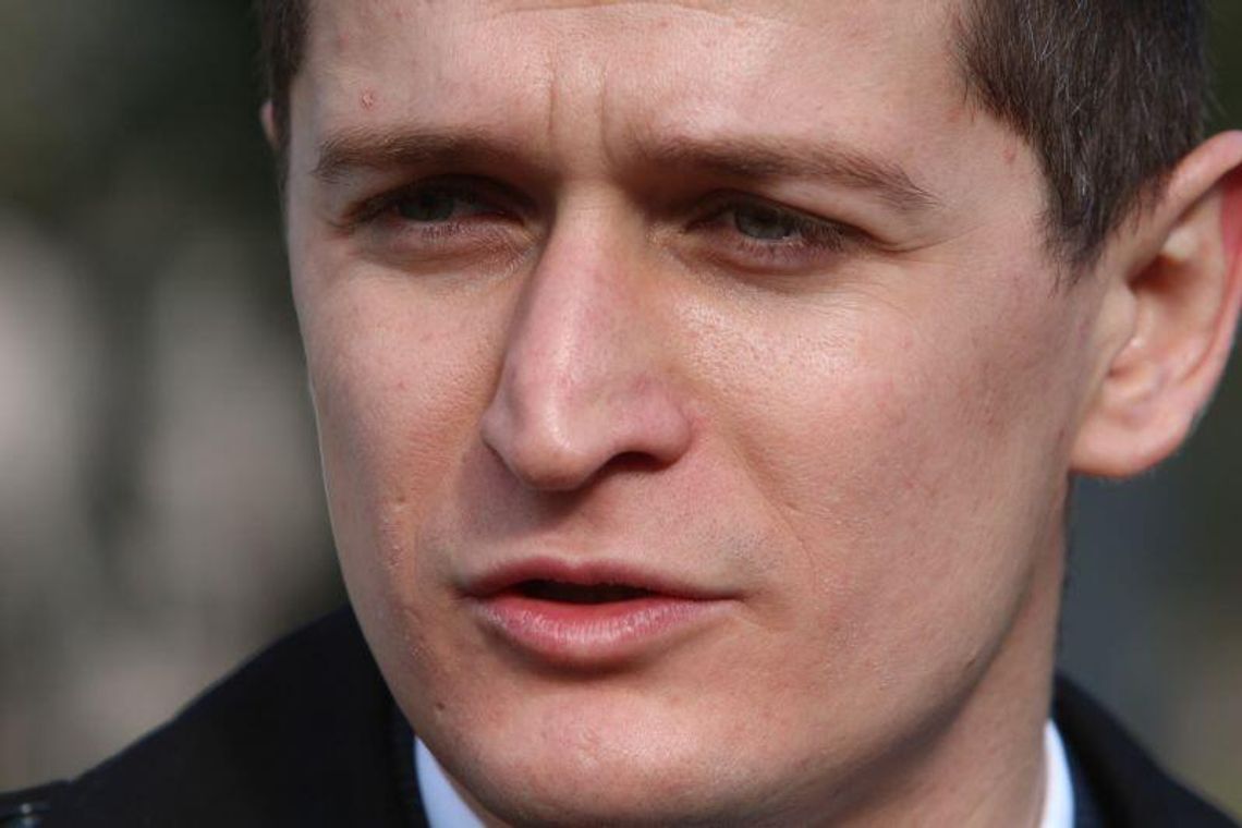Posłowie zasypują rząd interpelacjami. Poznański: \"To jak zawody\" Posłowie zasypują rząd interpelacjami. Poznański: \"To jak zawody\"