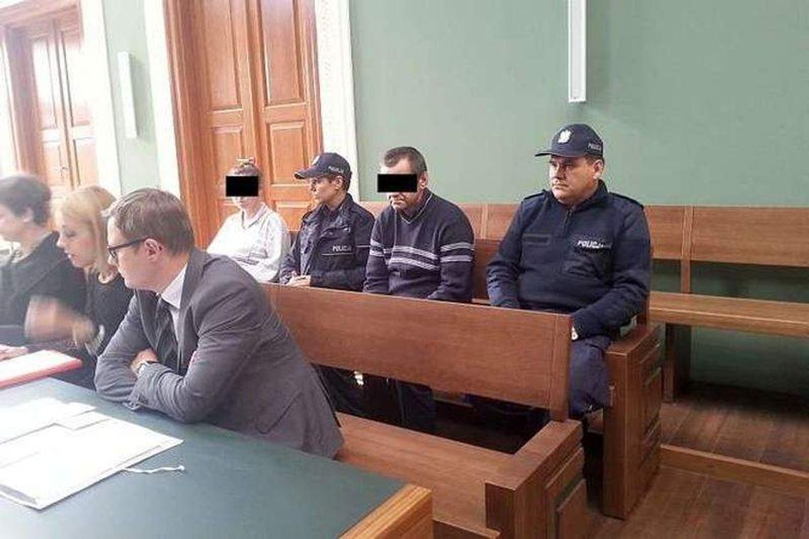 Postrzelił kolegę i wrzucił go do szamba. Wyrok: 25 lat więzienia Postrzelił kolegę i wrzucił go do szamba. Wyrok: 25 lat więzienia