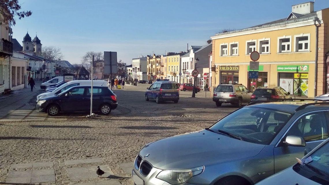 Posypały się mandaty za wjazd na pl. Łuczkowskiego w Chełmie
