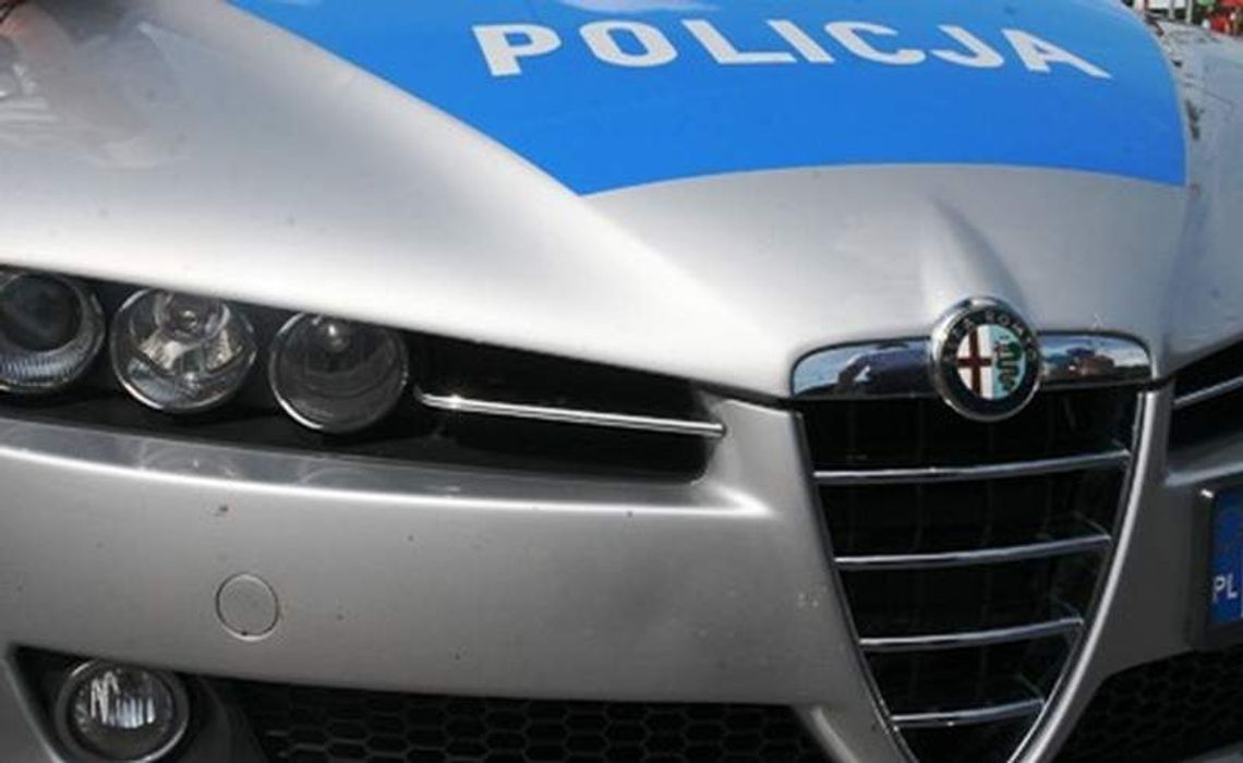 Poszukiwany kierowca miał 3,2 promila. Jechał autem