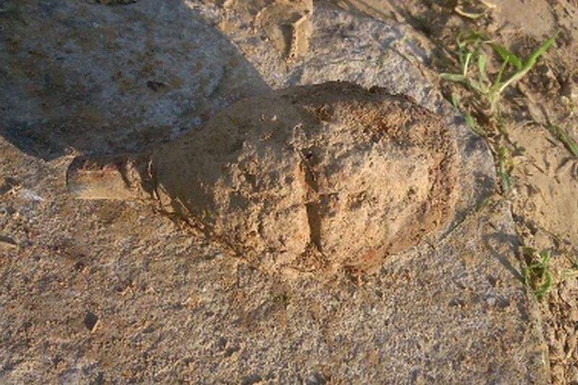 Potknął się o stary granat