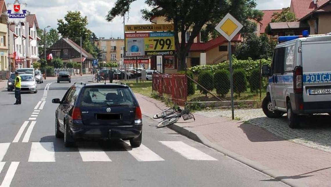 Potrącił pieszą na przejściu. Kobieta trafiła do szpitala