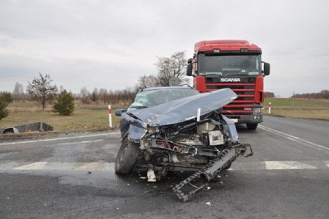 Poważna kolizja na obwodnicy Lubartowa. Cztery osoby w szpitalu