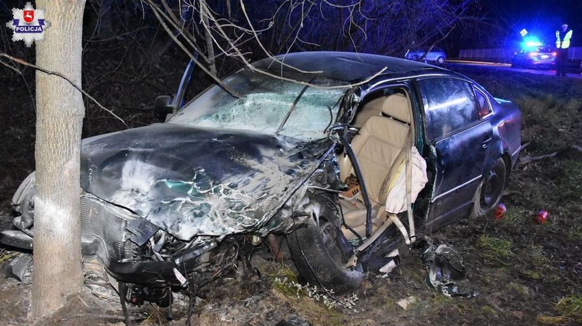 Poważny wypadek koło Zamościa. Oba auta zostały doszczętnie zniszczone