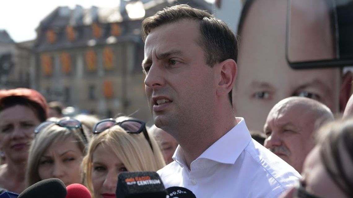 Powiat bialski. Radni z PiS pytają kolegów z PSL o oklaski dla Leszka Jażdżewskiego