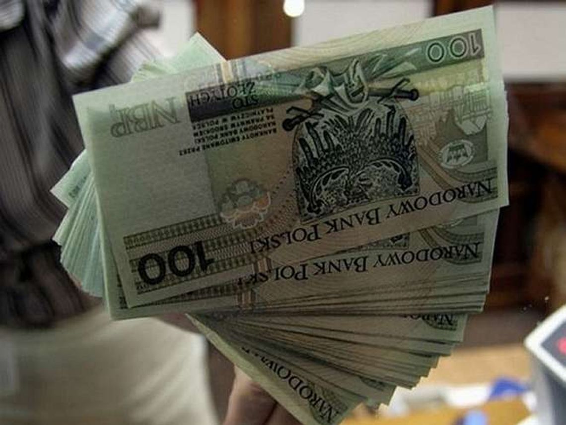 Powiat chełmski: Ile zarabiają wójtowie i burmistrzowie? Czy mają oszczędności?