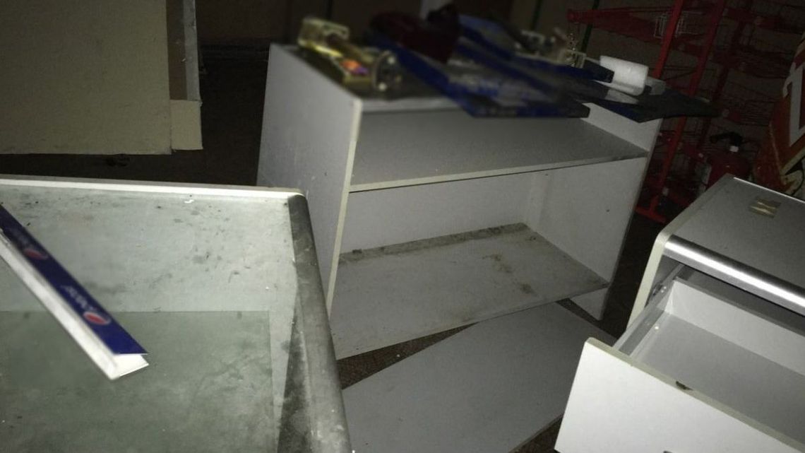 Powiat chełmski: schował się przed policjantami na sklepowej półce Powiat chełmski: schował się przed policjantami na sklepowej półce