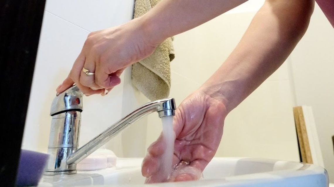 Powiat opolski: woda w niektórych domach nadaje się tylko do spuszczania toalet