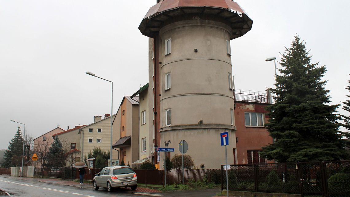 Powiat puławski zainwestuje w drogi i astronomię