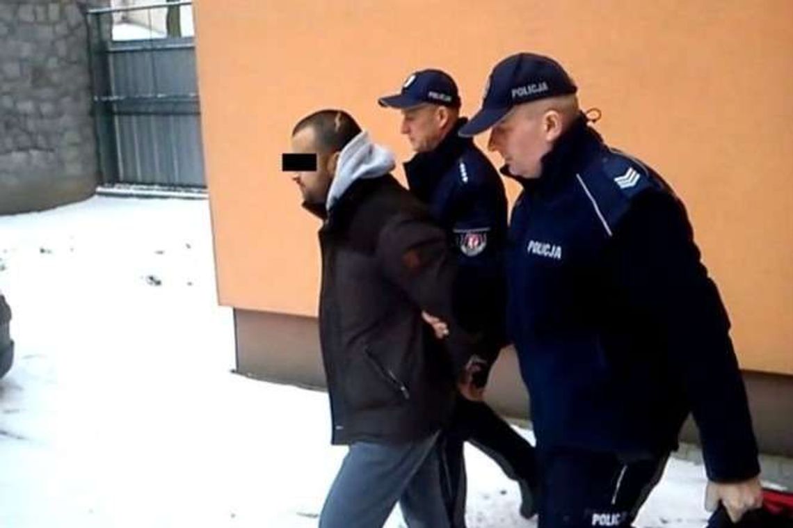 Powiedział, że zbierał na operację dziecka. Okradł kobietę