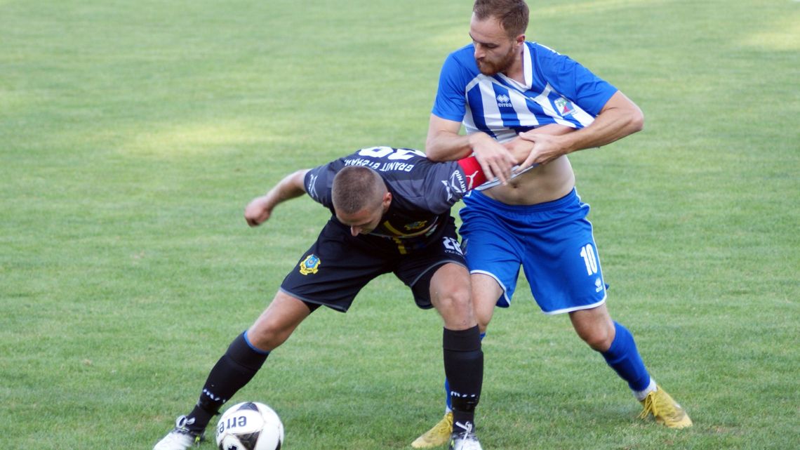 Powiślak – Granit 0:0. Remis ze wskazaniem na gości