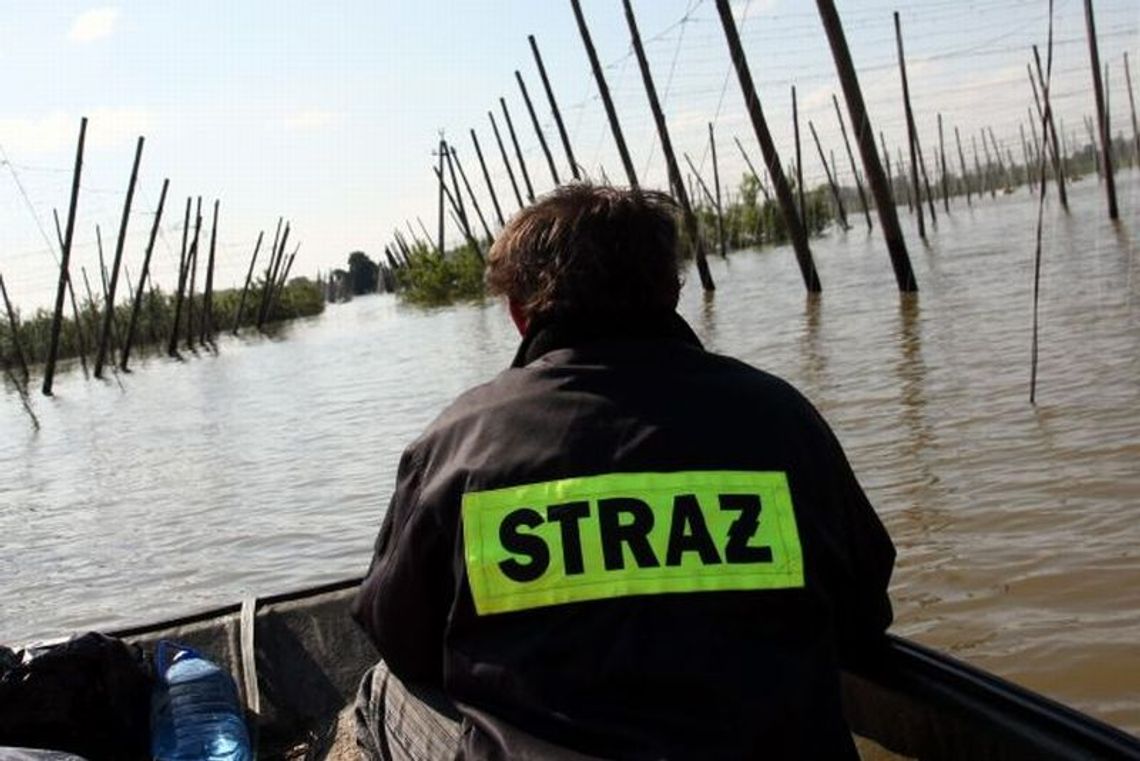 Powódź w Wilkowie: Ekstra wypłaty dla urzędników Powódź w Wilkowie: Ekstra wypłaty dla urzędników