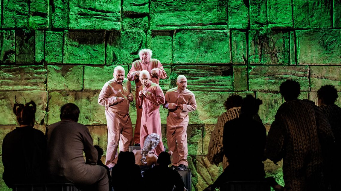 Powrót wielkich nazwisk i głośnych spektakli. Już wkrótce rozpocznie się Festiwal Konfrontacje Teatralne Powrót wielkich nazwisk i głośnych spektakli. Już wkrótce rozpocznie się Festiwal Konfrontacje Teatralne