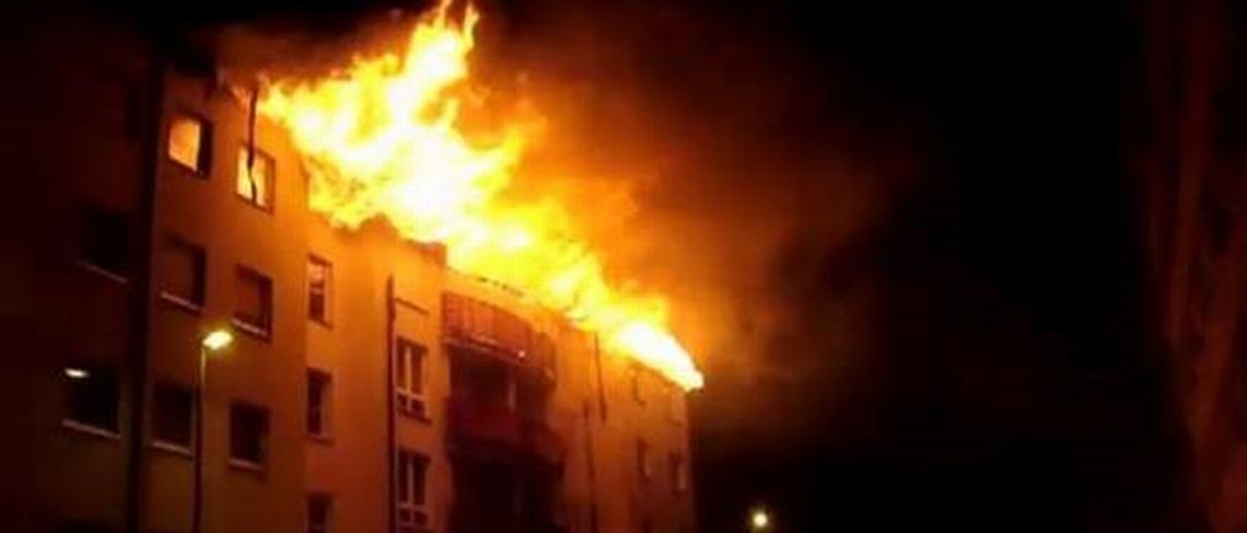 Pożar bloku w Szczecinie (wideo)