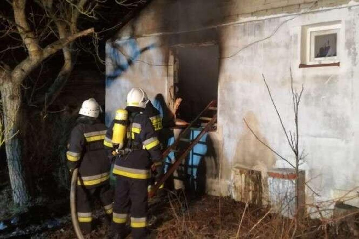 Pożar domu. Strażacy znaleźli ciało mężczyzny
