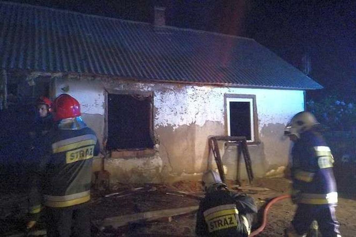 Pożar domu. W zgliszczach znaleziono ciało mężczyzny