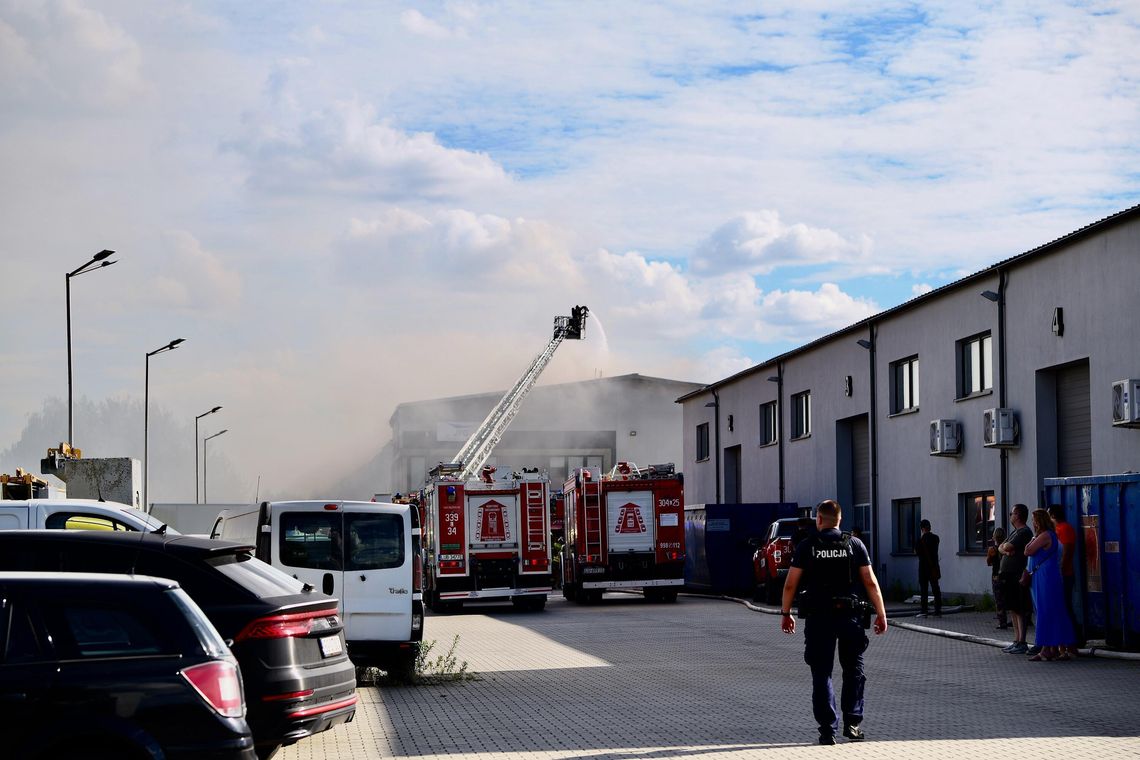 Pożar przy ulicy Kasprowicza. Oszacowano straty, policja szuka przyczyny Pożar przy ulicy Kasprowicza. Oszacowano straty, policja szuka przyczyny