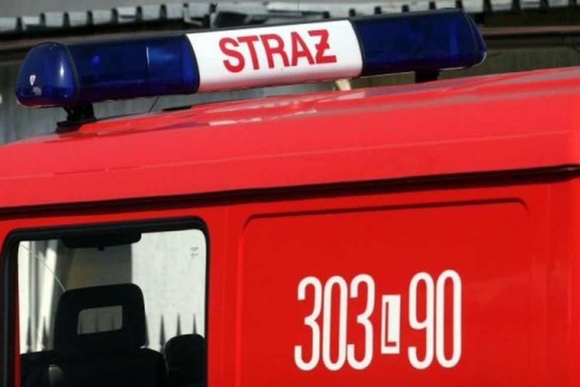 Pożar w bloku przy ul. Szymanowskiego. Ewakuowano 30 osób