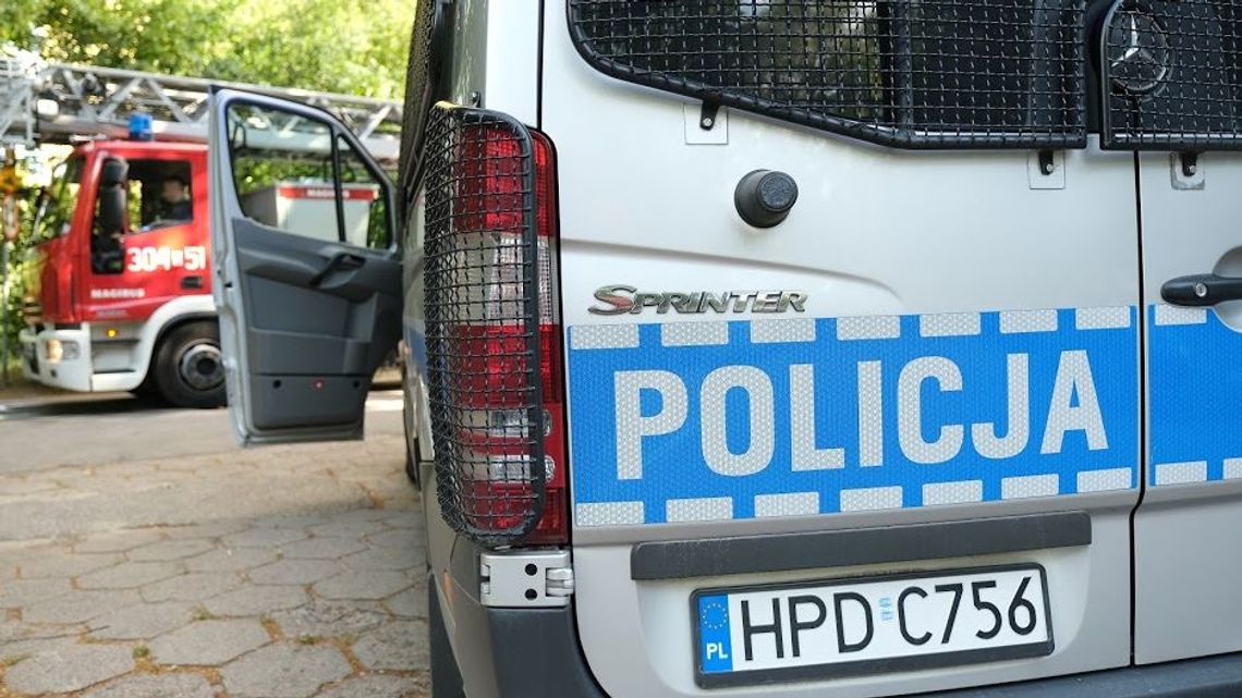 Pożar w domu w Łukowie. Policjanci uratowali 47-latka
