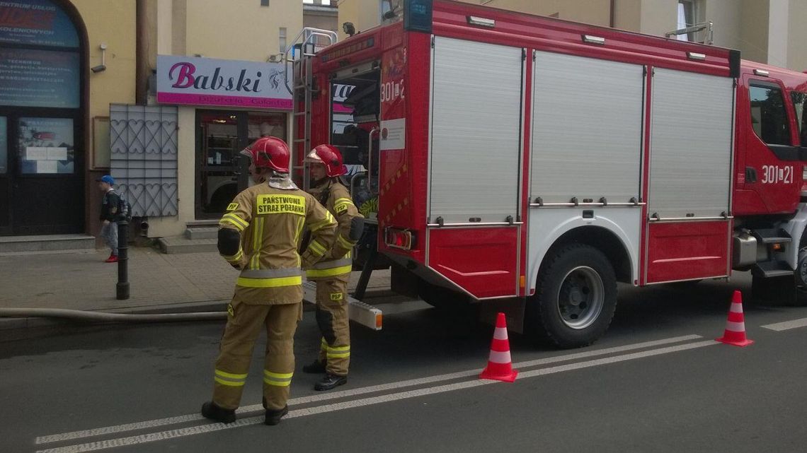 Pożar w kamienicy w centrum Lublina. 40 osób wyszło z budynku [zdjęcia]