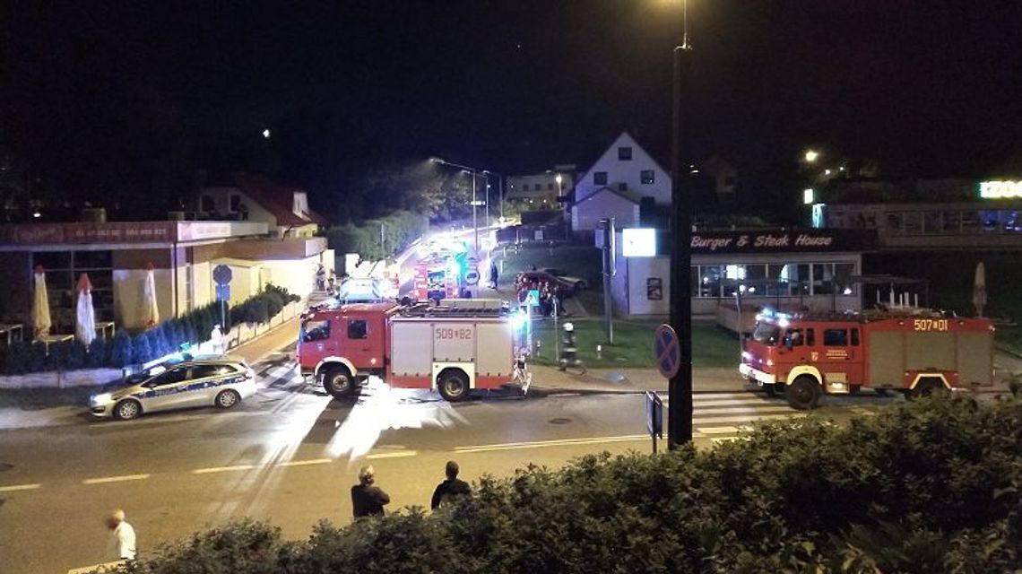Pożar w pizzerii w Puławach. Zapaliła się izolacja komina