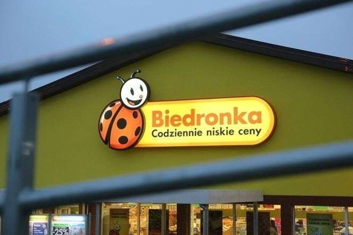Pożar w sklepie Biedronka. Ktoś specjalnie podpalił pudło?