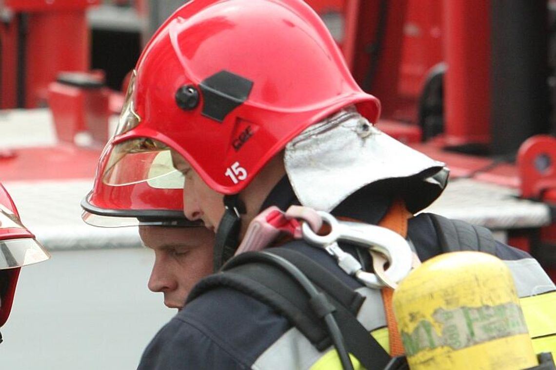 Pożar w Szarowoli: Płonęła fabryka okien i drzwi