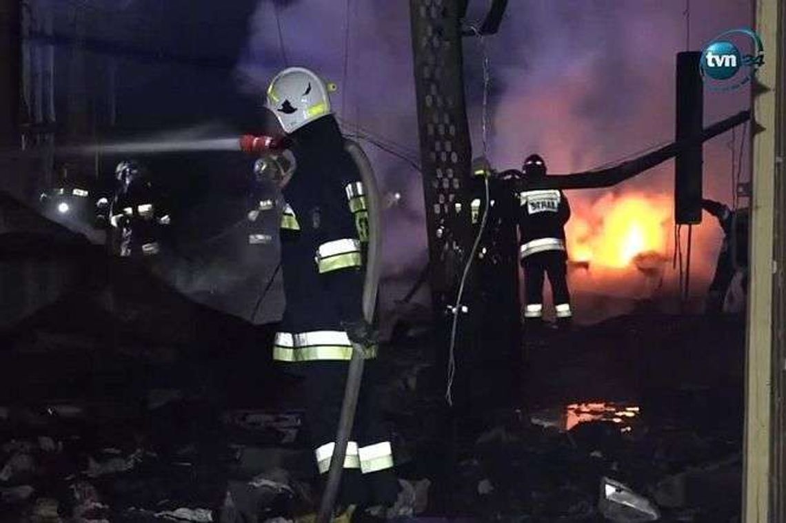 Pożar w Terespolu. Spłonął niemal cały magazyn