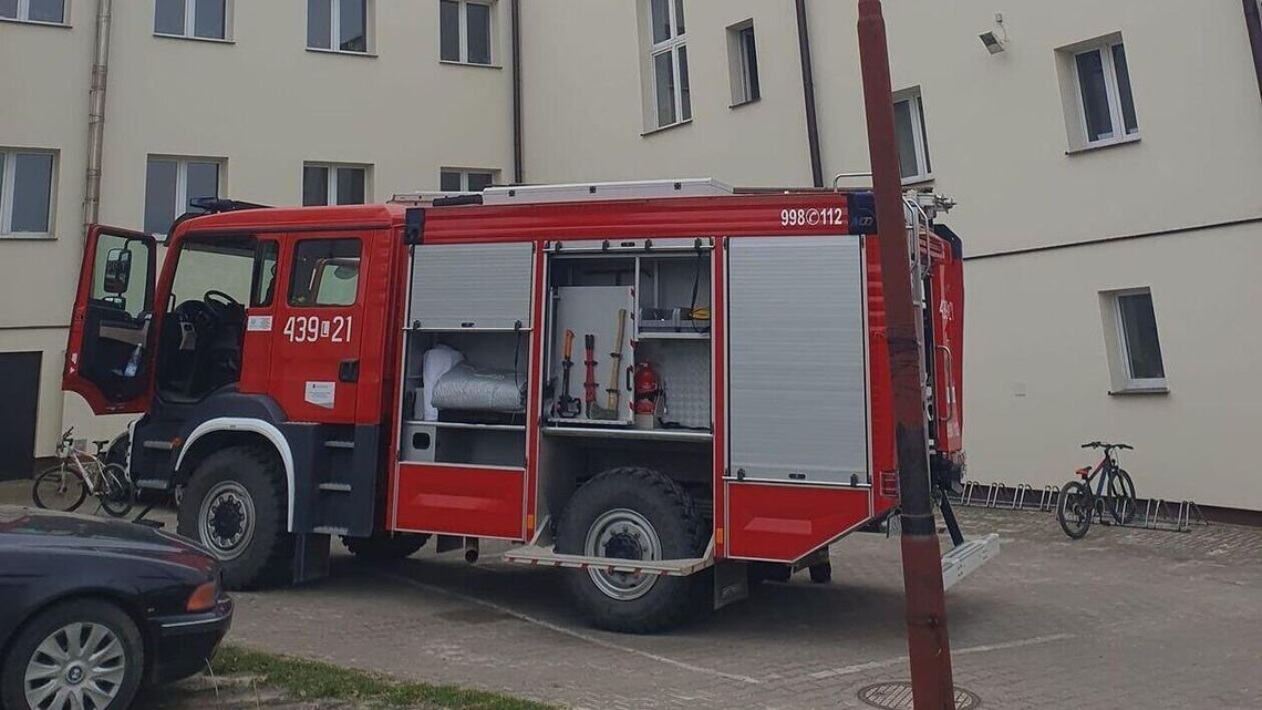 Pożar w wiejskiej szkole. Ewakuowano setkę ludzi Pożar w wiejskiej szkole. Ewakuowano setkę ludzi