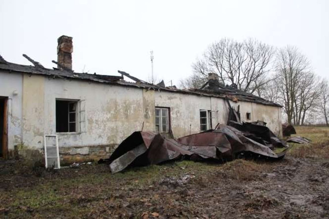 Pożar w zabytkowym pałacu w Werbkowicach. 150 tys. zł strat. Podpalenie?