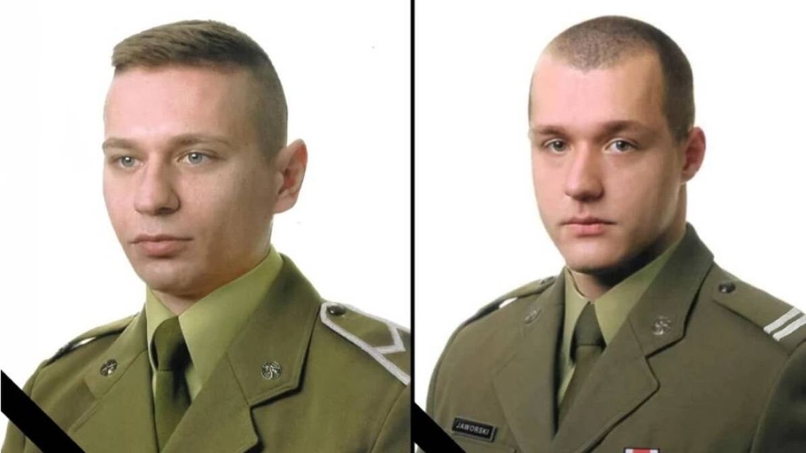 Pożegnanie żołnierzy z Batalionu Zmechanizowanego w Białej Podlaskiej Pożegnanie żołnierzy z Batalionu Zmechanizowanego w Białej Podlaskiej