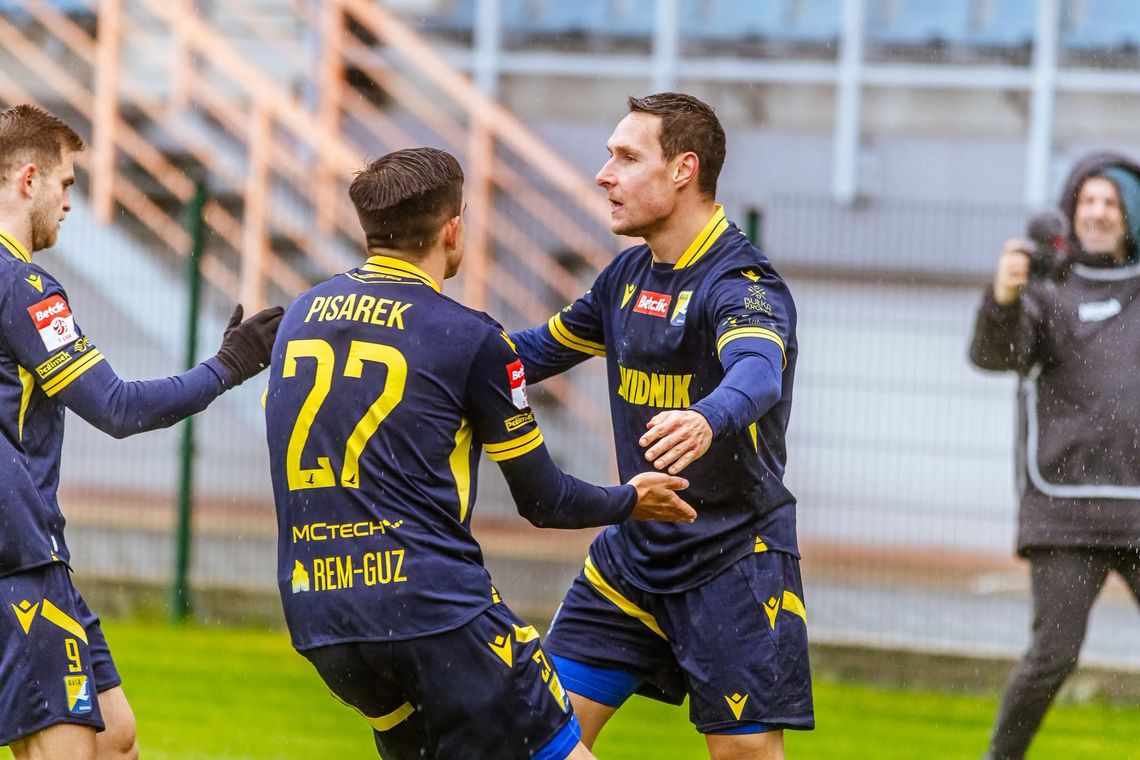 Poznaliśmy terminarz Betclic II Ligi. Derby Górnika z Avią dwukrotnie w tym roku Poznaliśmy terminarz Betclic II Ligi. Derby Górnika z Avią dwukrotnie w tym roku