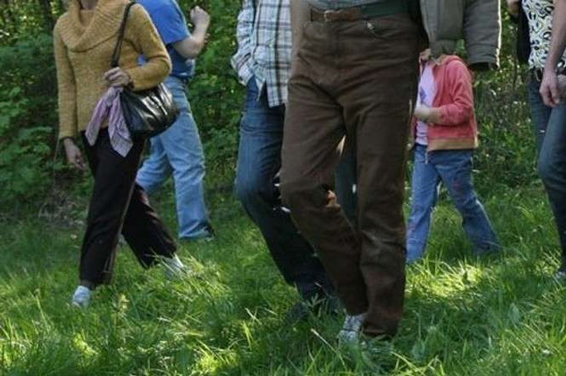 Pozwiedzają Roztocze na piechotę. 297 km do przejścia Pozwiedzają Roztocze na piechotę. 297 km do przejścia