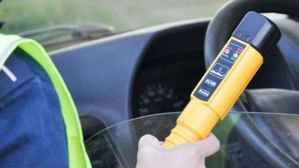 "Pożyczył" auto od swojego szefa i wybrał się na wycieczkę. Wpadł pijany w Zakopanem "Pożyczył" auto od swojego szefa i wybrał się na wycieczkę. Wpadł pijany w Zakopanem