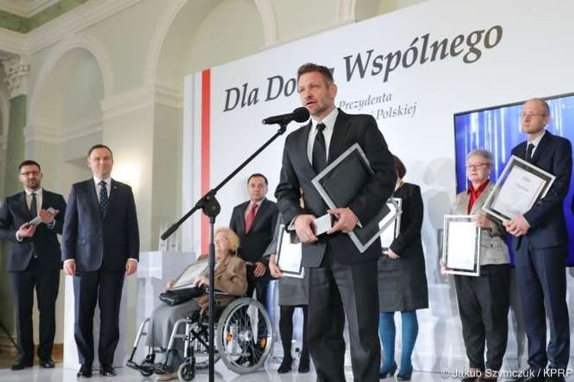 Pozytywistyczna praca u podstaw. Rozmowa z Jackiem Burym Pozytywistyczna praca u podstaw. Rozmowa z Jackiem Burym