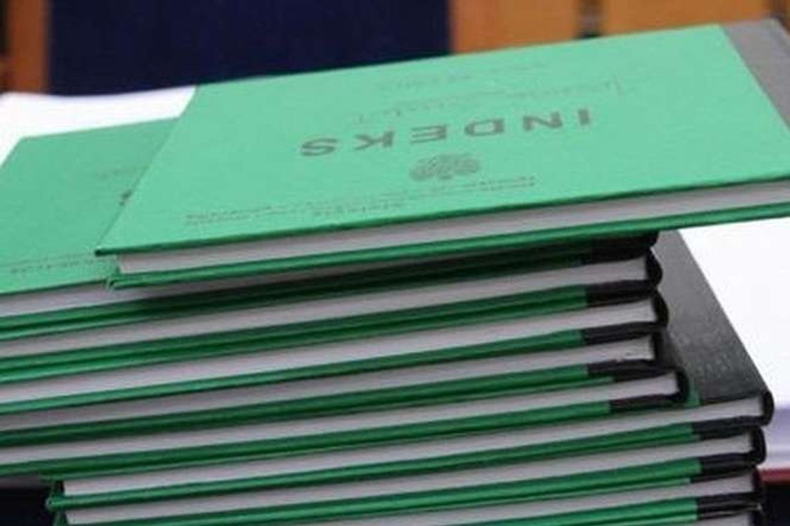 Praca magisterska skopiowana z internetu. Sąd: "Niech to będzie przestroga dla innych studentów"