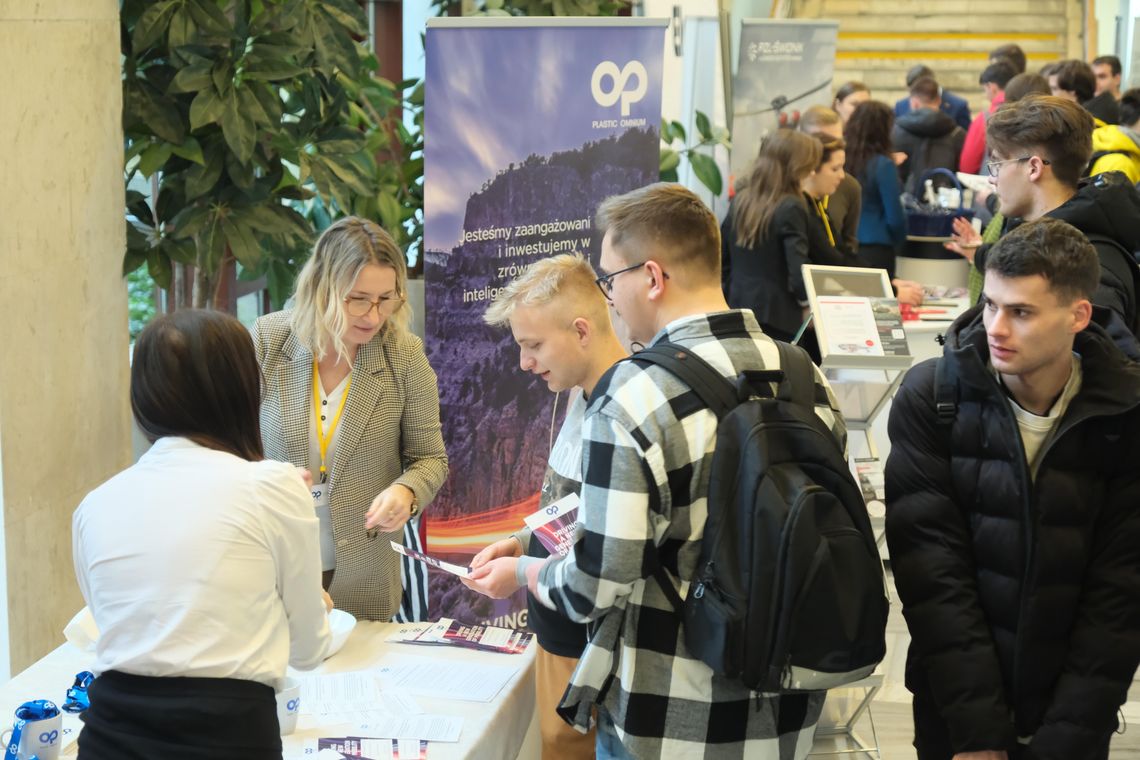 Praca na wyciągnięcie ręki. Dzień Kariery WSEI zgromadzi pracodawców z całego regionu