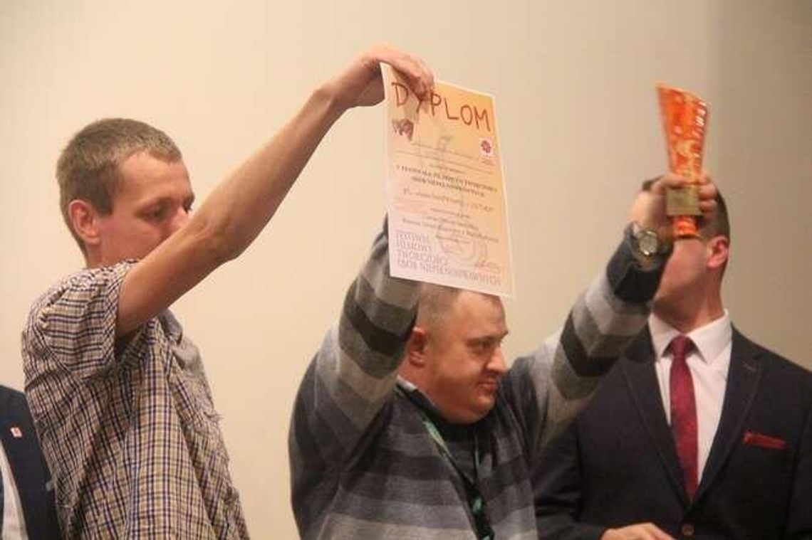 "Praca nad filmem to terapia". Filmy od niepełnosprawnych w Białej Podlaskiej