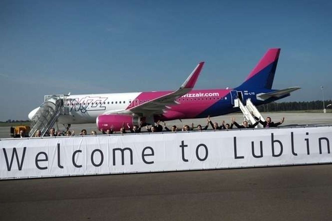Praca w liniach lotniczych. Wizz Air szuka załogi w Lublinie