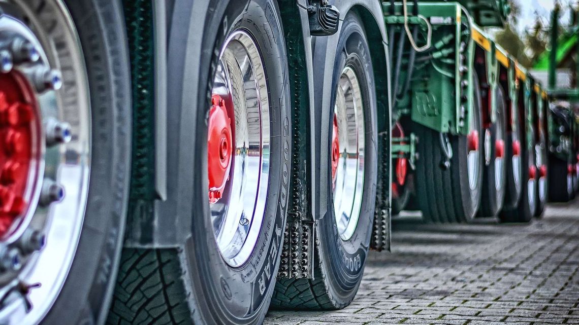 Praca: W Polsce brakuje nawet 30 tys. kierowców Praca: W Polsce brakuje nawet 30 tys. kierowców