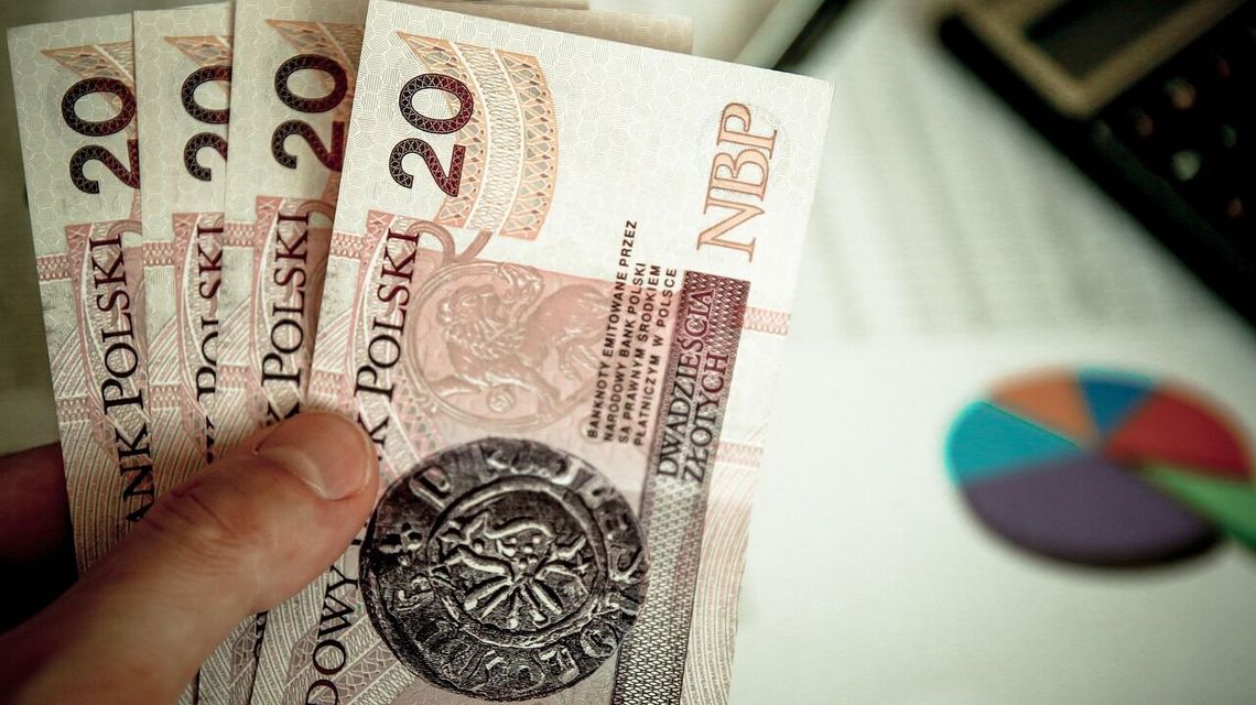 Pracodawco, pomyśl o sobie i pracowniku. PUP da ci pieniądze na szkolenie