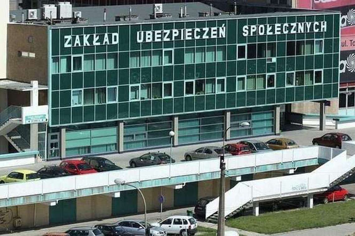 Pracownicy ZUS żądają podwyżek i nie tylko. Będą mieli więcej pracy