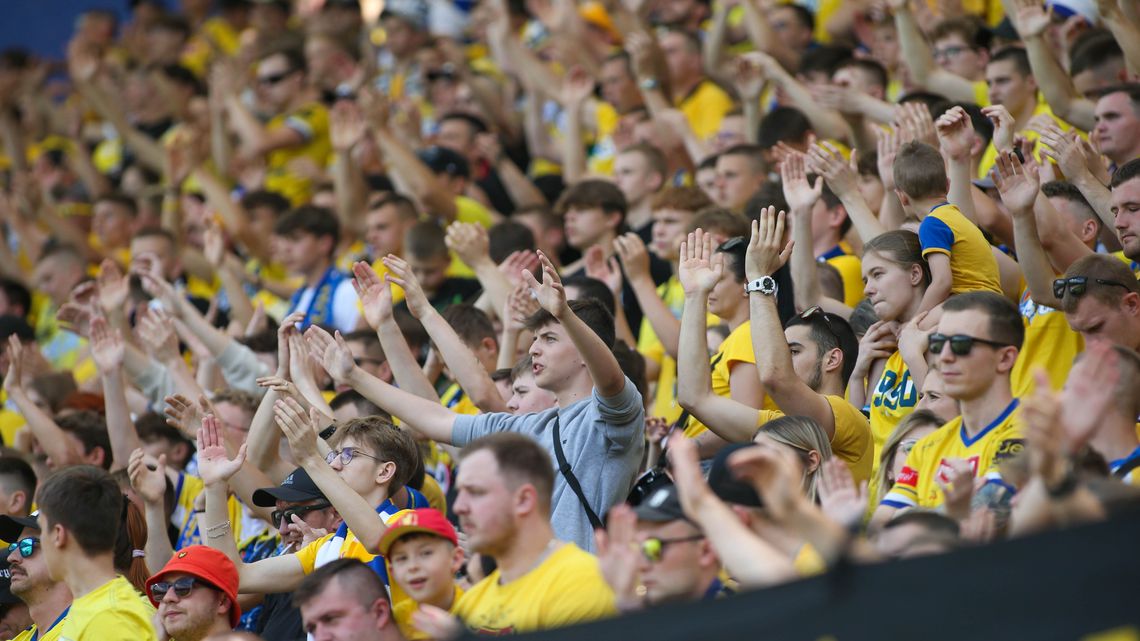 Prawie 10 tysięcy kibiców cieszyło się z awansu Motoru Lublin do baraży [zdjęcia]