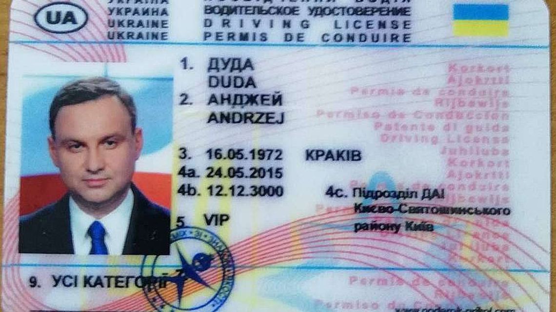 Prawo jazdy prezydenta Andrzeja Dudy za kilka złotych 