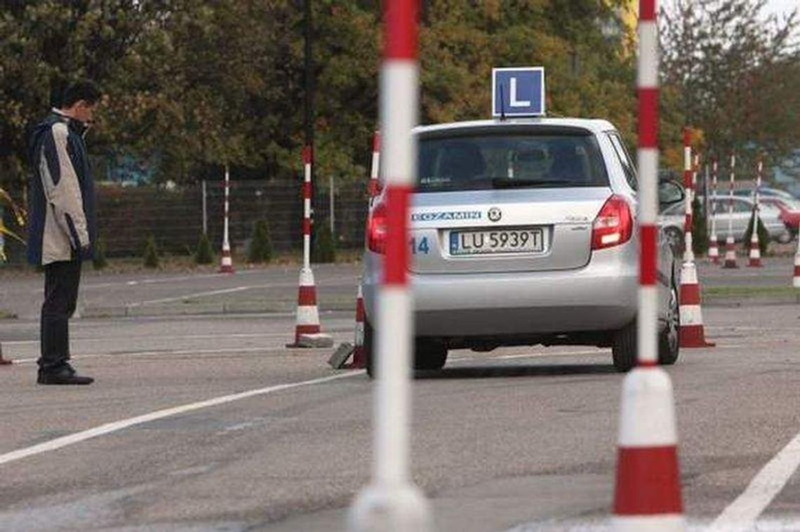 Prawo jazdy za łapówkę w lubelskim WORD. Kolejni zatrzymani