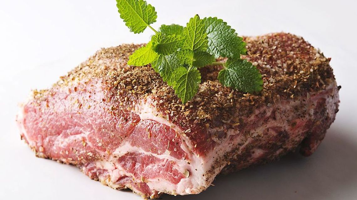 Prażuchy, chińska potrawka, a może burgery wieprzowe? 3 pomysłowe alternatywy dla klasycznej pieczeni z karkówki Prażuchy, chińska potrawka, a może burgery wieprzowe? 3 pomysłowe alternatywy dla klasycznej pieczeni z karkówki