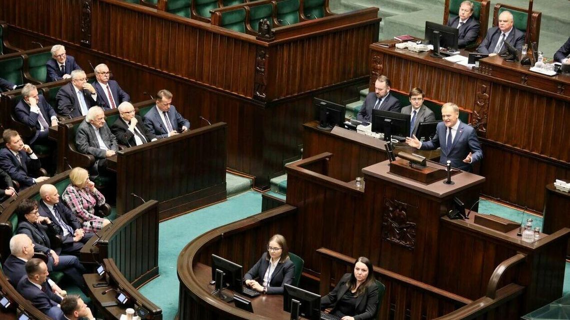 Premier Donald Tusk wygłasza exposé 