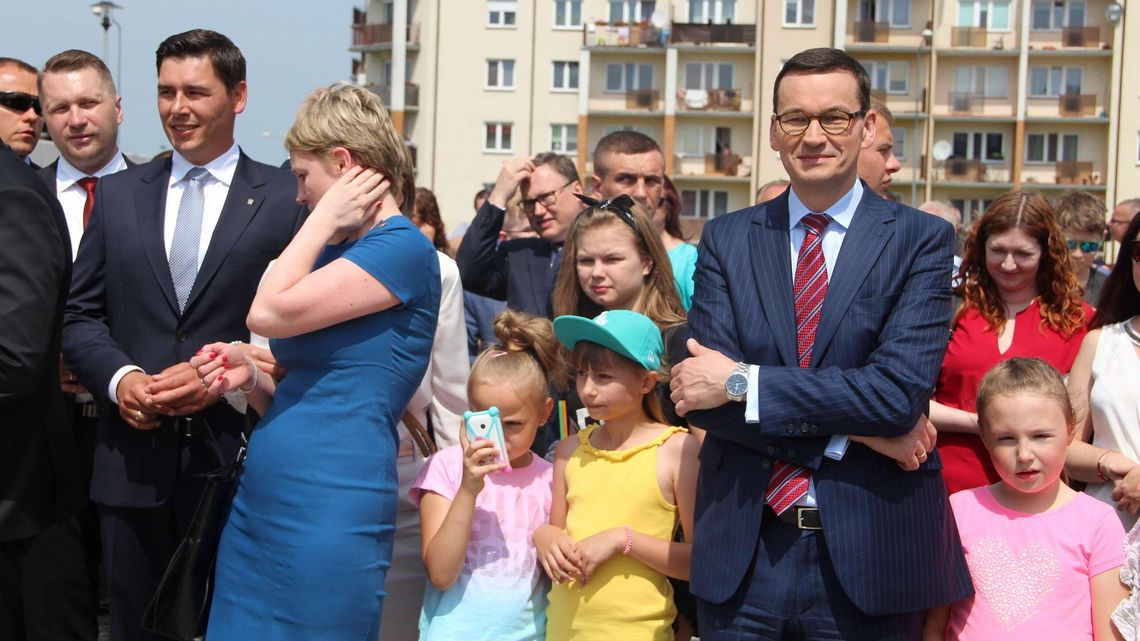 Premier Mateusz Morawiecki w Białej Podlaskiej: "Spełniamy marzenia Polaków" 