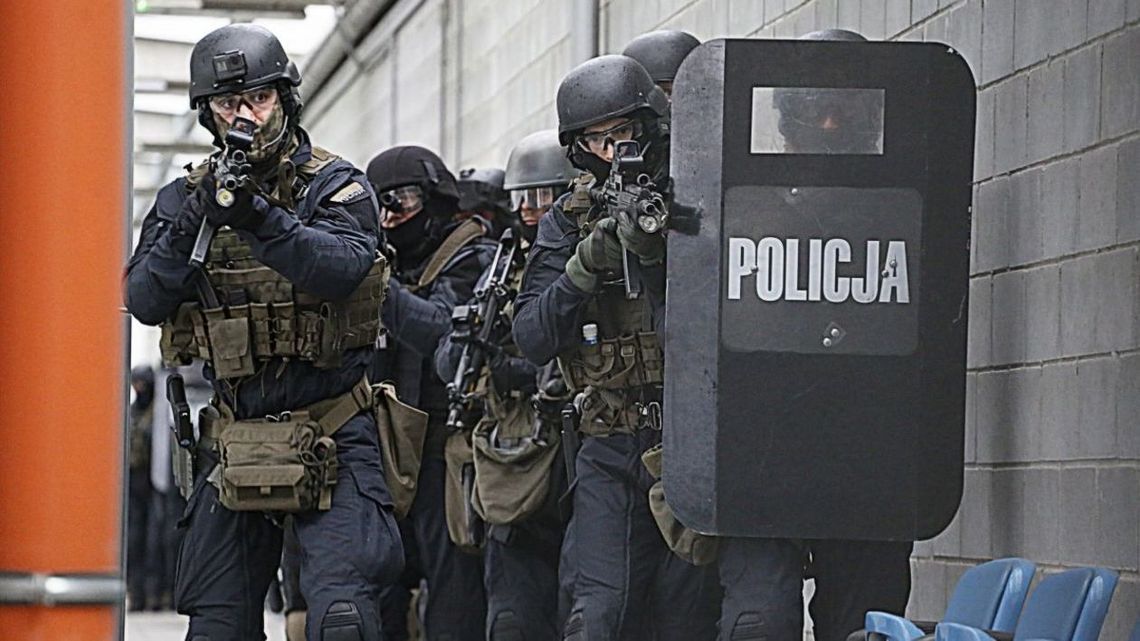 Premier wprowadził pierwszy stopień alarmowy ALFA na terenie całej Polski Premier wprowadził pierwszy stopień alarmowy ALFA na terenie całej Polski