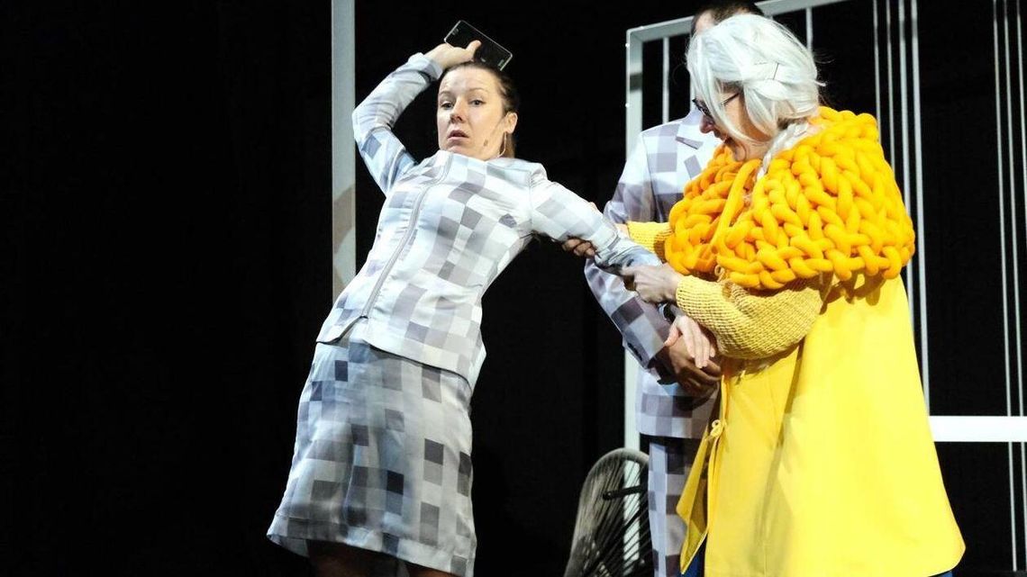 Premiera w Teatrze Andersena w Lublinie. W domach z betonu nie ma miłości [zdjęcia]